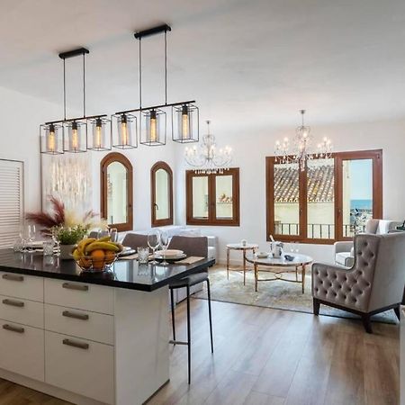 Puerto Banus second line, luxury apartement Marbella Esterno foto