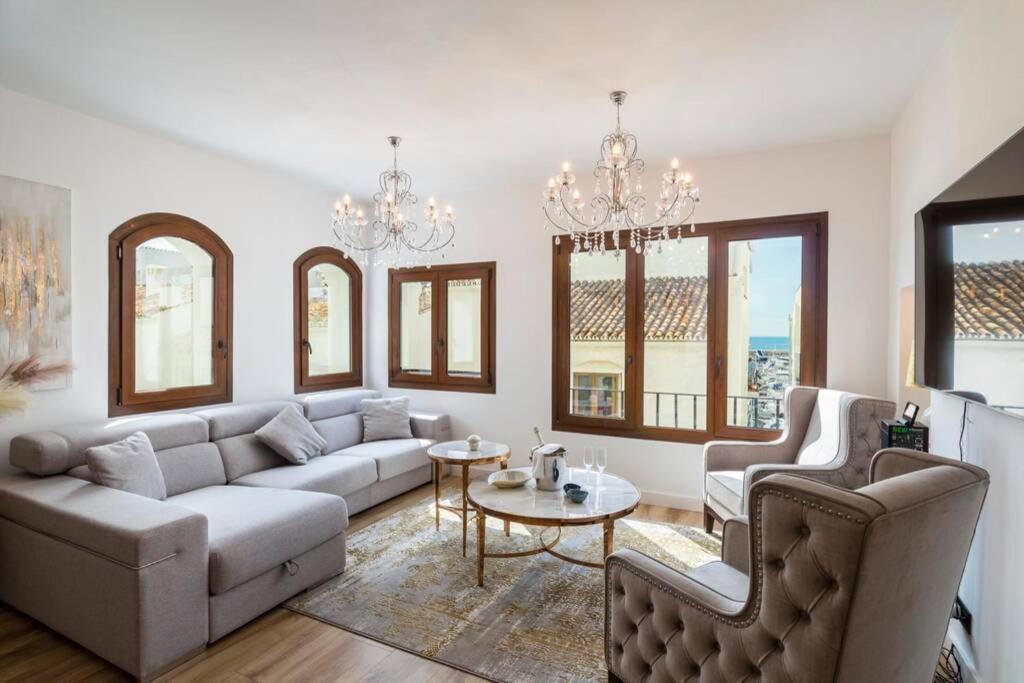 Puerto Banus second line, luxury apartement Marbella Esterno foto