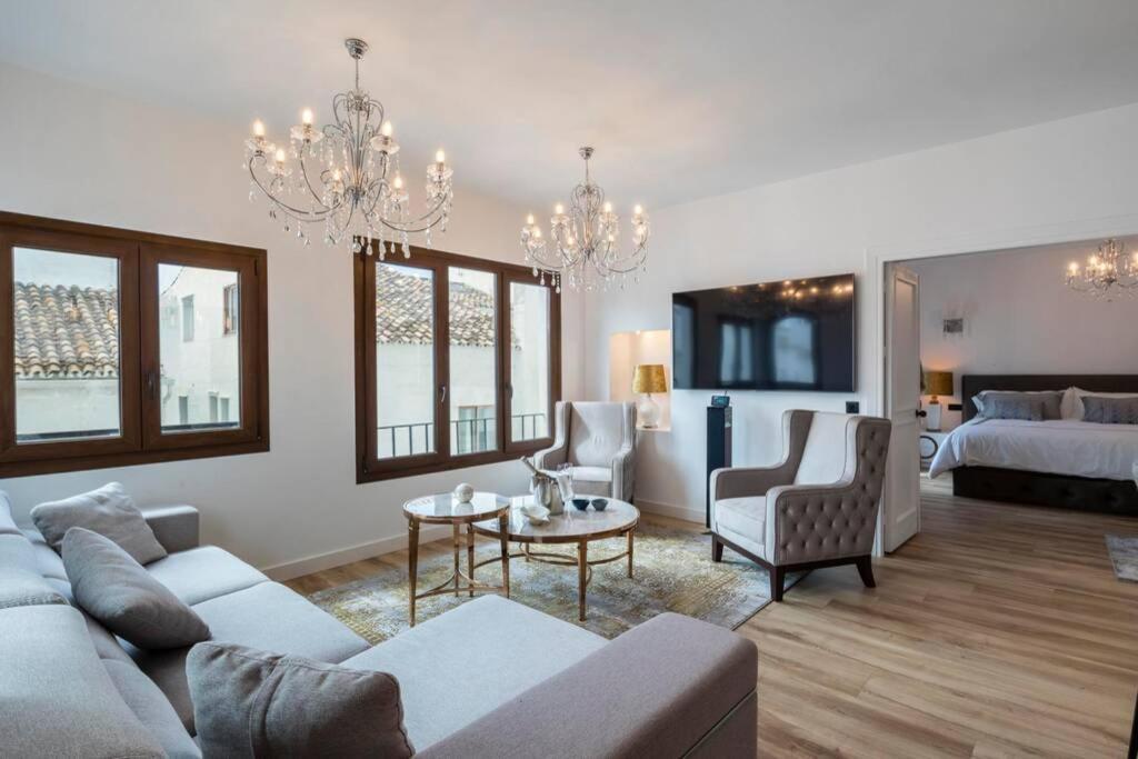 Puerto Banus second line, luxury apartement Marbella Esterno foto
